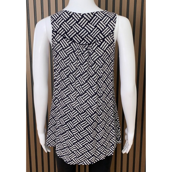 Maeve Anthropologie Navy White Geometric Button Front Tank Top Blouse Size 2 - Picture 3 of 8